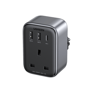 UGREEN Travel Plug Adapter with 4-IN-1 USB Charging Ports